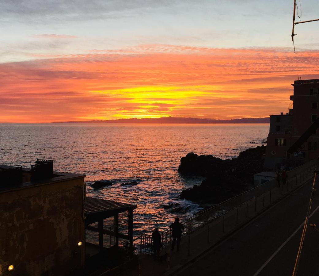 Romantic Sea View Flat In Appartamento
